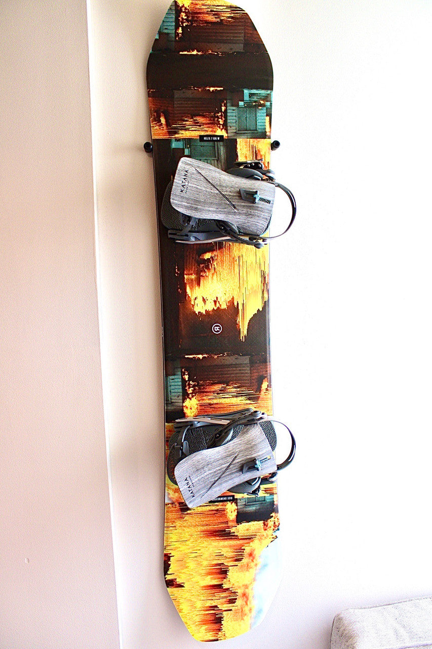StoreYourBoard The Cinch Snowboard Display | Floating Rack | 2 Boards
