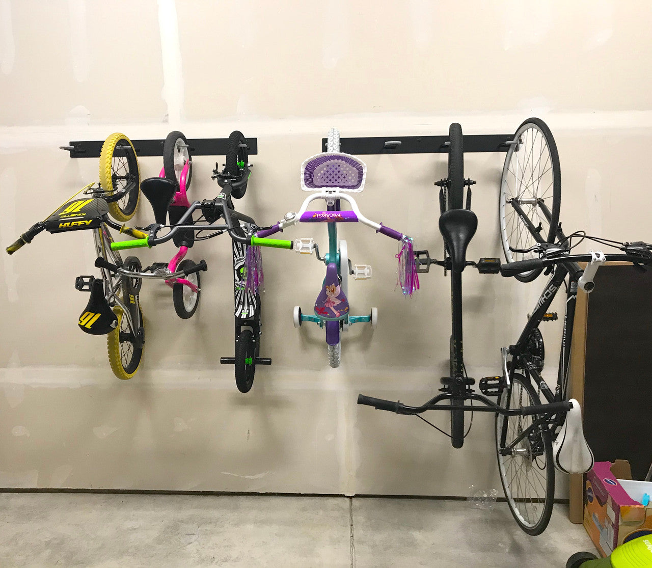 StoreYourBoard Blackstone Bike Storage Rack | 4 Bikes | Black