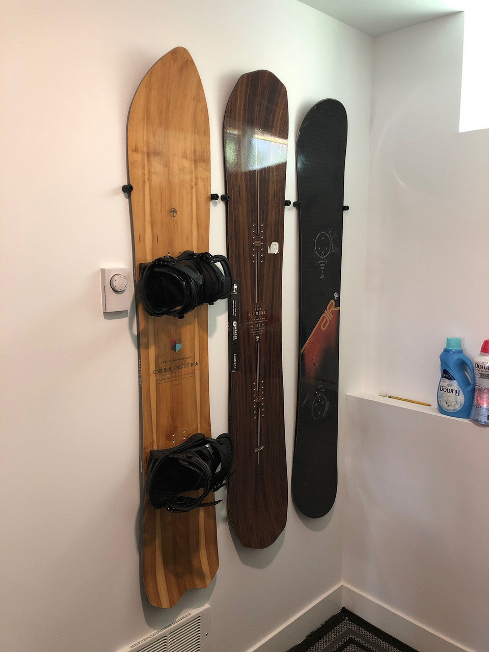 StoreYourBoard The Cinch Snowboard Display | Floating Rack | 2 Boards