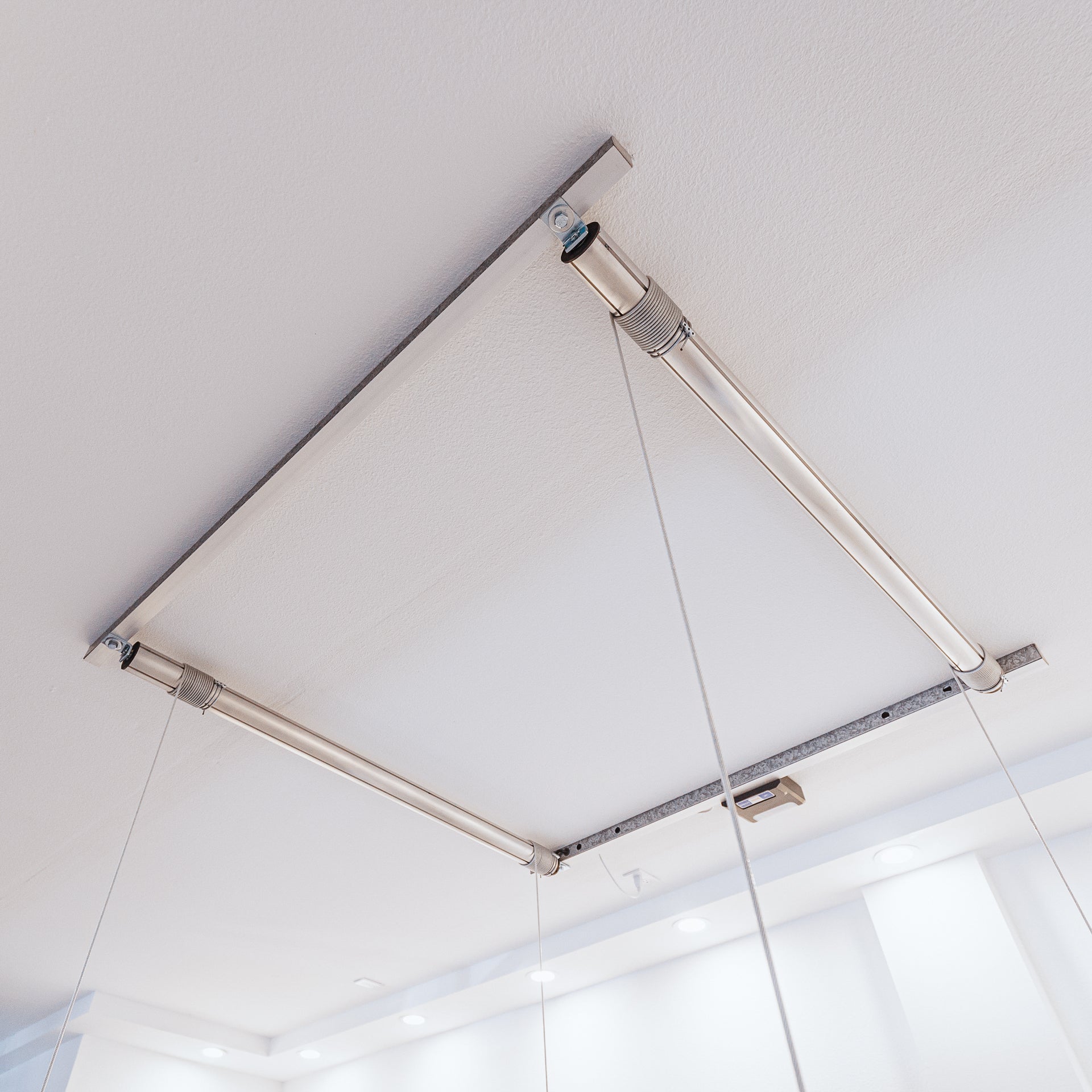 Auxx-Lift Motorized Garage Ceiling Storage Lift top hardware