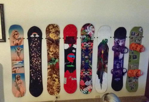 StoreYourBoard The Cinch Snowboard Display | Floating Rack | 2 Boards